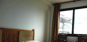 Mount Emei Jindingxiang Huaili Hotel Emeishan Εξωτερικό φωτογραφία