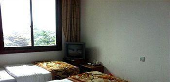 Mount Emei Jindingxiang Huaili Hotel Emeishan Εξωτερικό φωτογραφία